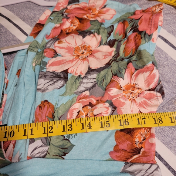 NWT IMAN Floral Maxi Dress in Light Blue and Coral - Picture 10 of 11